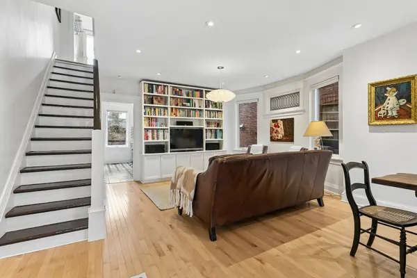 306 Westmoreland AVE, Toronto W02, ON M6H 3A5