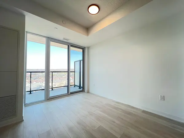 4878 Powers Common #D1004, Burlington, ON L7M 2B4