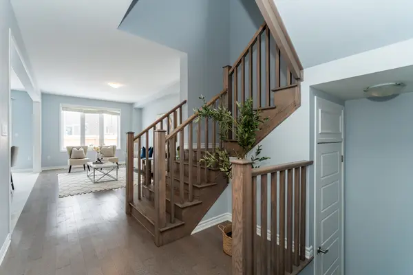 43 Speckled Alder ST W, Caledon, ON L7C 4J1