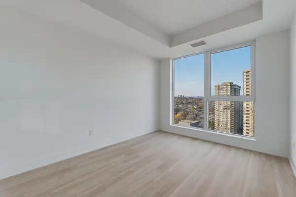 25 Cordova AVE #1714, Toronto W08, ON M9A 0E5