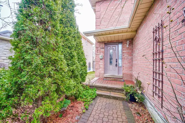 540 Bluesky Cres N/A, Mississauga, ON L5R 2S2