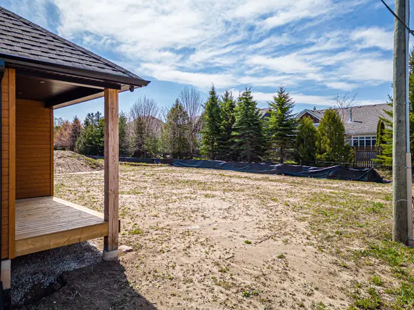 1 Boynton CT, Blue Mountains, ON N0H 2P0