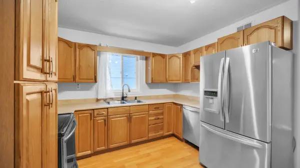 196 Lingham ST, Belleville, ON K8N 3T4