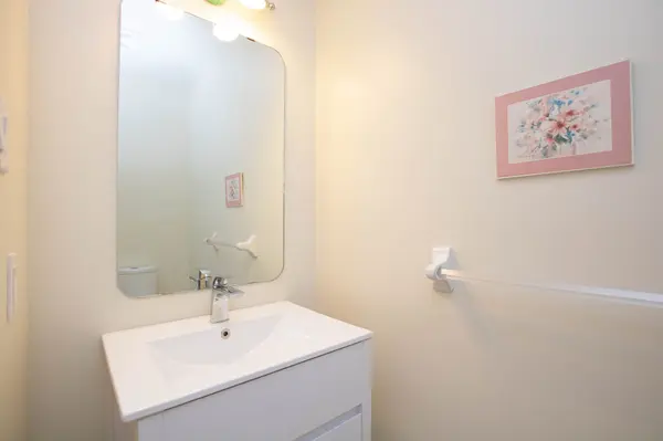 317 Freedom Private, Alta Vista And Area, ON K1G 6W3