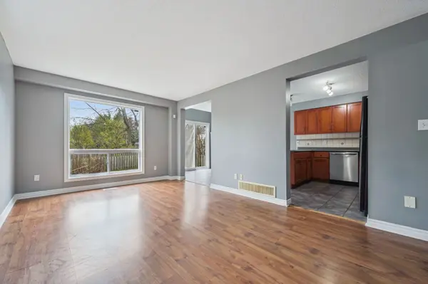 30 Darnell RD, Guelph, ON N1G 5K3