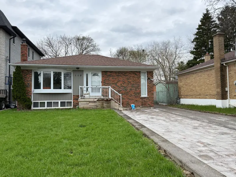 112 Talmage AVE, Richmond Hill, ON L4C 3J8