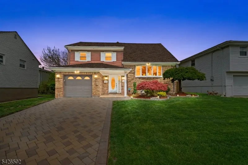 425 Victor St, Saddle Brook Twp., NJ 07663