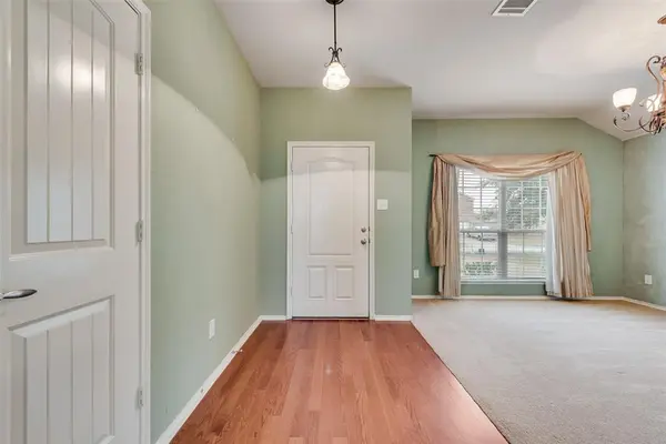 2801 Redwood Street, Royse City, TX 75189