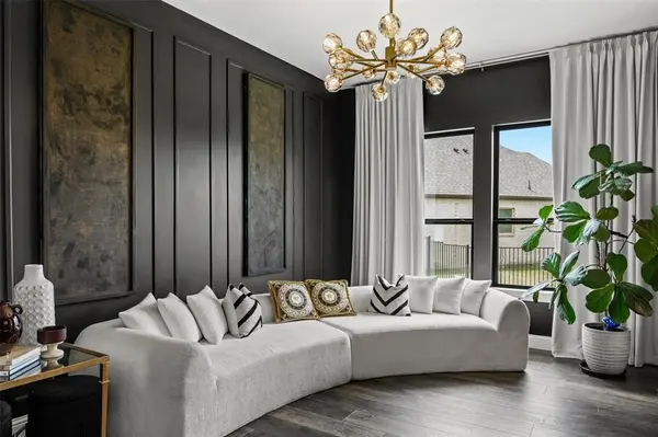 2516 Pampas Court, Heath, TX 75126