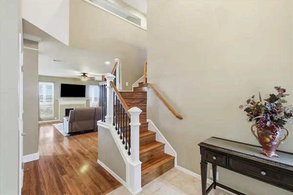 10616 Donnis Drive, Fort Worth, TX 76244