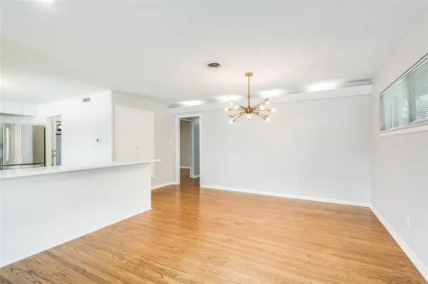 1812 Pilgrim Drive, Irving, TX 75061