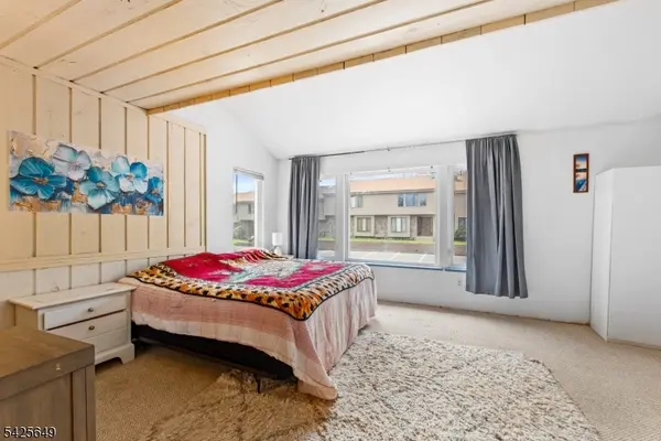 311 Cheyenne Rd, Andover Twp., NJ 07848