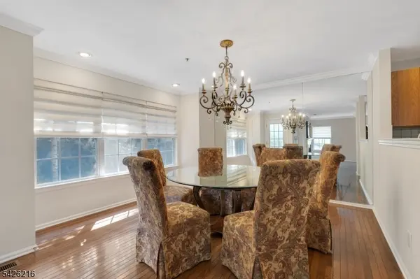 114 Ridge Dr, Pompton Lakes Boro, NJ 07442