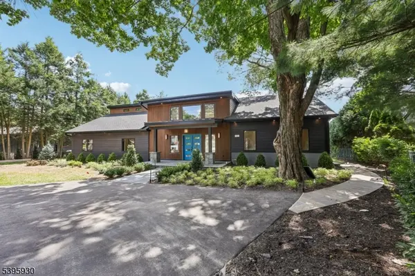 12 Rocky Point Rd, West Milford Twp., NJ 07421