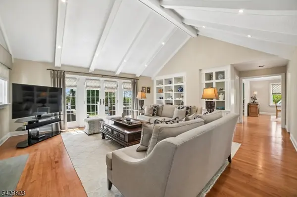 3 Glenmere Dr, Chatham Twp., NJ 07928