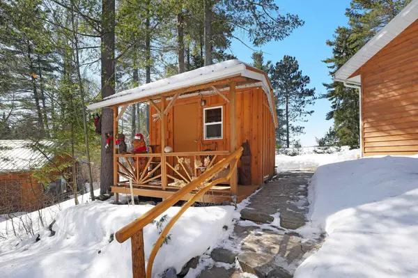 578B Elsie LN, Greater Madawaska, ON K0J 1H0