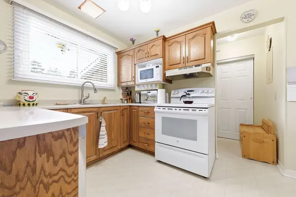 7 Martin ST, Laurentian Hills, ON K0J 1J0