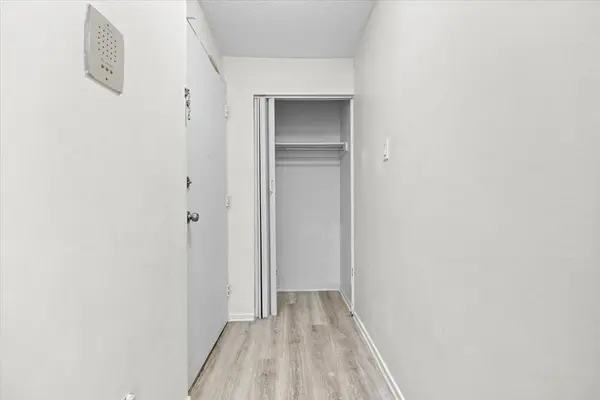 2044 Arrowsmith DR #108A, Beacon Hill North - South And Area, ON K1J 7V8