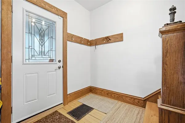 650 Warsaw AVE, Winnipeg, MB R3M 1C6