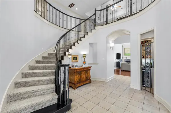 5408 Golden Sunset Court, Frisco, TX 75036