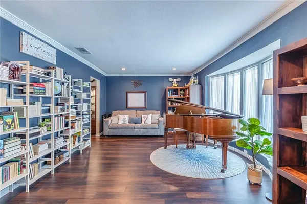 1100 Byron Lane, Arlington, TX 76012