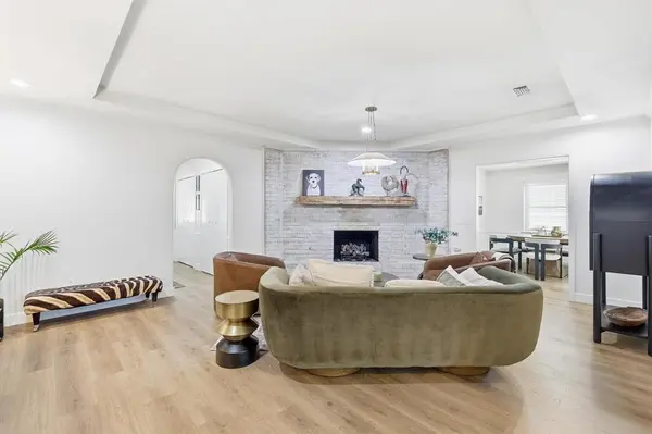 1519 Chisolm Trail, Lewisville, TX 75077