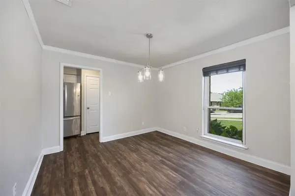 1614 Chesterfield Drive, Carrollton, TX 75007