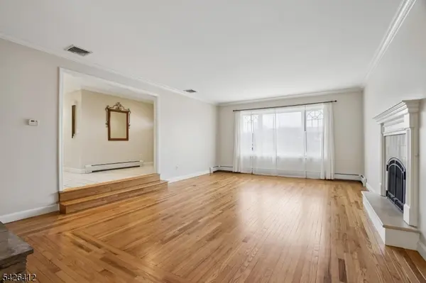 312 Lenox Ave, Pompton Lakes Boro, NJ 07442