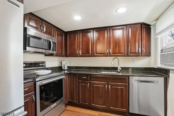 8 Morris Tpke, Randolph Twp., NJ 07869