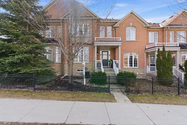 107 Barkdale WAY, Whitby, ON L1N 0G2