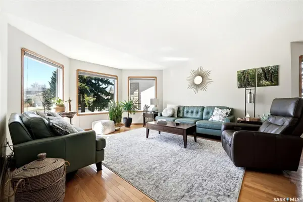 3524 Canterbury PLACE E, Regina, SK S4V 2T4