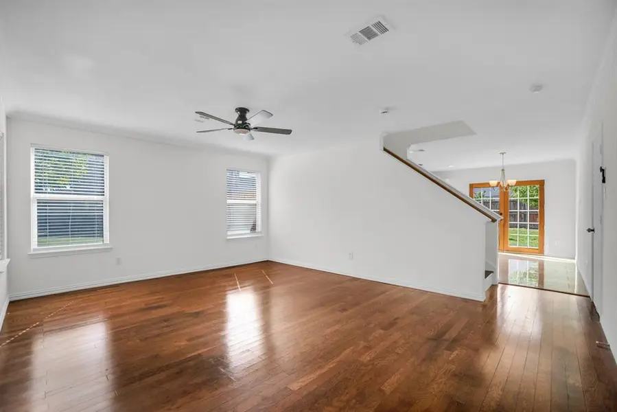 2322 Tan Oak Drive, Dallas, TX 75212