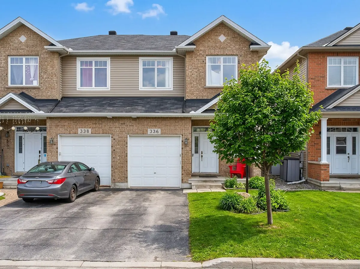 336 Glenbrae AVE, Kanata, ON K2W 0C2