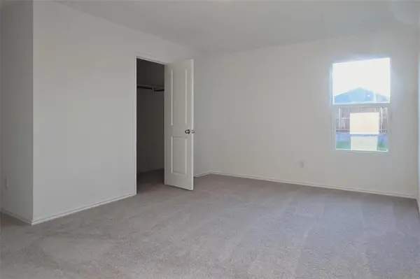 5836 Crystal Water Way, Princeton, TX 75407