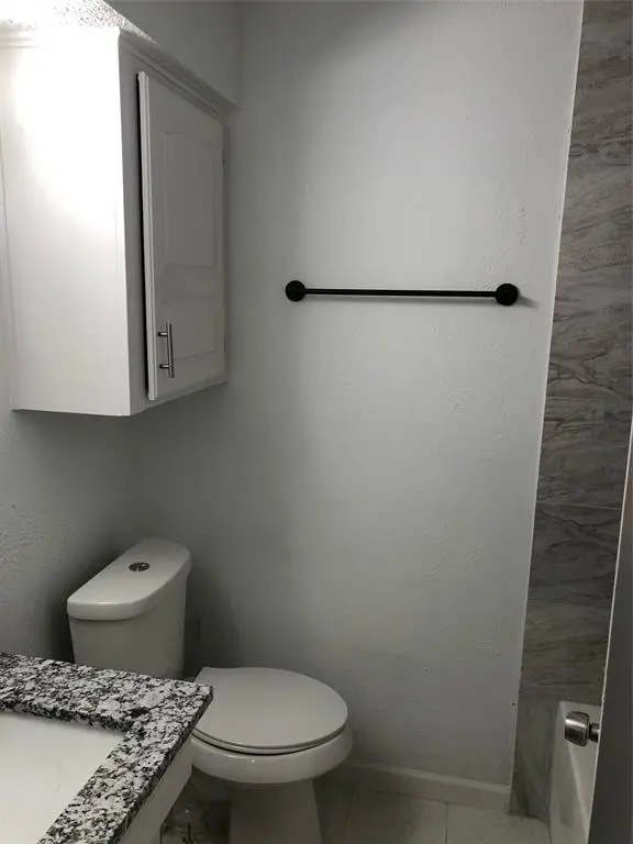 204 Matt Place, Grand Prairie, TX 75051