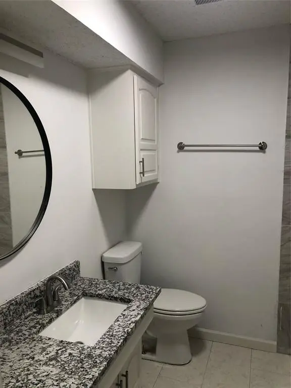 204 Matt Place, Grand Prairie, TX 75051