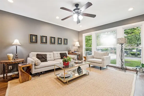 8819 Santa Clara Drive, Dallas, TX 75218