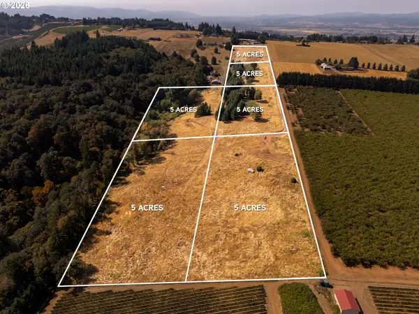 53 Franquette, Amity, OR 97101