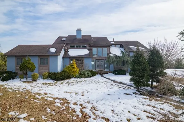 14 Seagarden Dr, Linwood City, NJ 08221