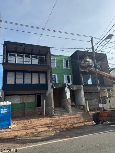 678 S 18Th St, Newark City, NJ 07103