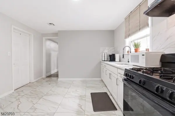 63 Linden Ave, Irvington Twp., NJ 07111