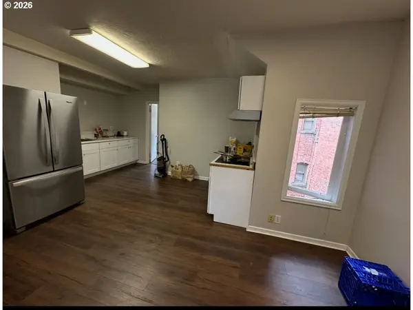 1326 SW 12TH AVE, Portland, OR 97201