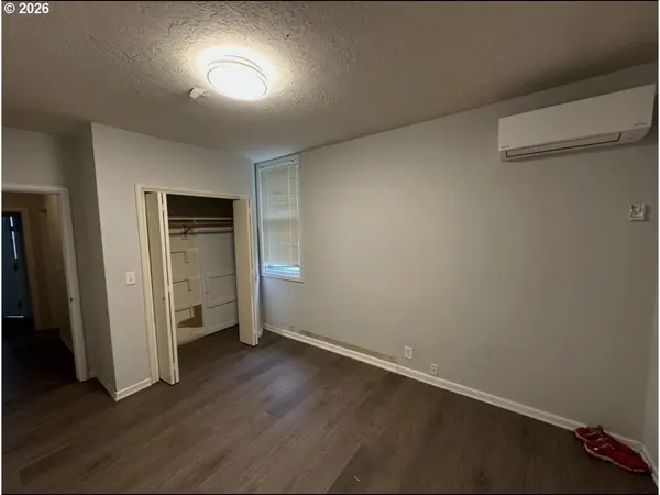 1326 SW 12TH AVE, Portland, OR 97201