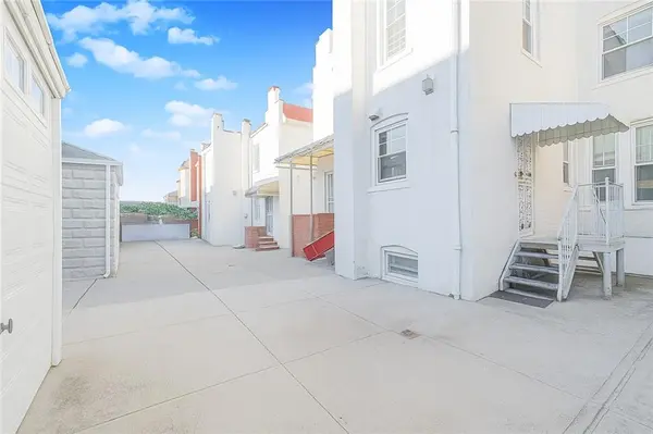 1042 70th ST, Brooklyn, NY 11219