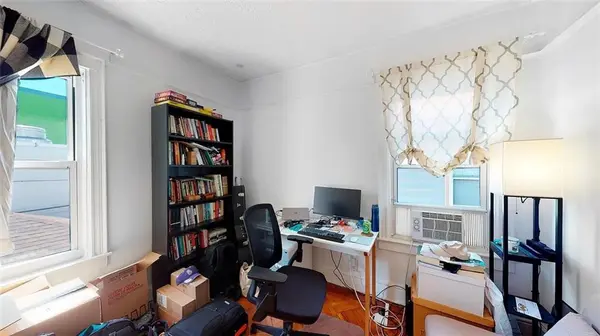 210 62nd ST, Brooklyn, NY 11220