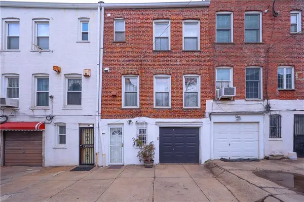 138 Wakeman PL, Brooklyn, NY 11220