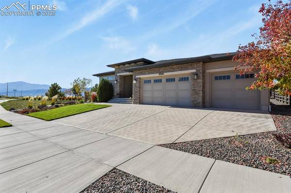 4008 Notch TRL, Colorado Springs, CO 80924