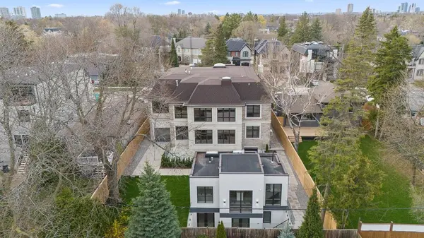 217 Churchill AVE #Nova Suite, Toronto C07, ON M2R 1E2