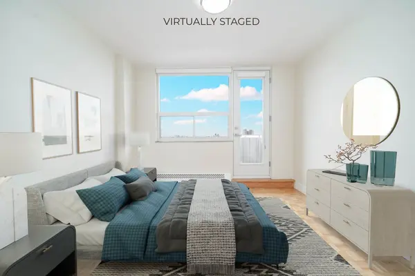 666 Spadina AVE #PH10, Toronto C01, ON M5S 2H8