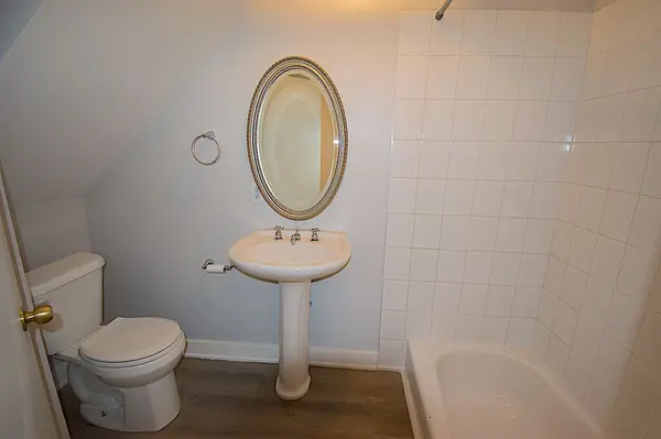 260 Dupont ST #A, Toronto C02, ON M5R 1V7